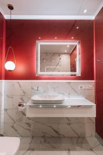 Royal Tower Vip Smart Apartments 4
