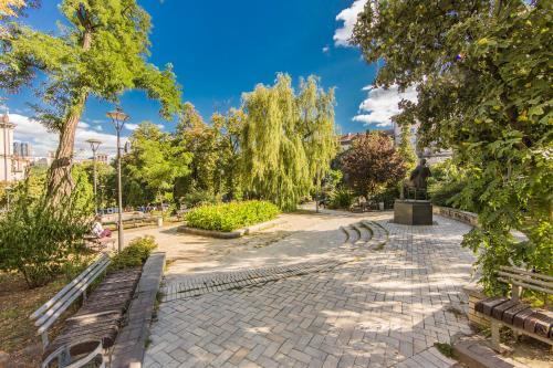 2-room Apartment Near Khreshchatyk And Golden Gate