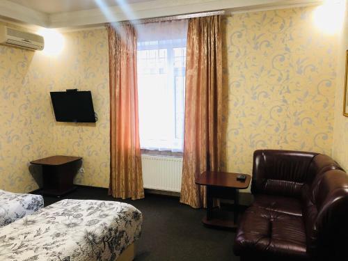 Hotel ?2