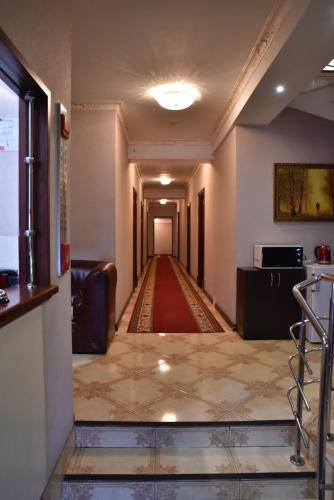 Hotel ?2