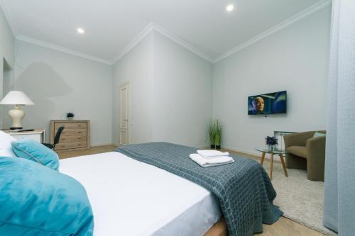 V&v Luxury Apartments (Arena City,maydan)
