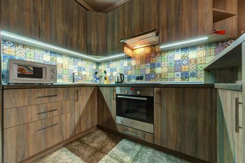Apartments Near Ukraina Shopping Mall