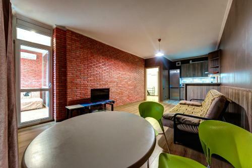 Apartments Near Ukraina Shopping Mall