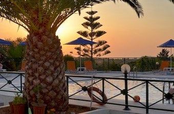 Aparthotel Aloni Suites