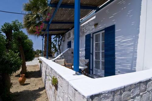 Hostal Sardis Rooms