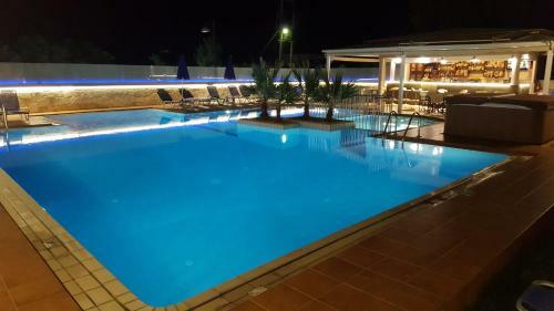 Apartamento Sunny Suites