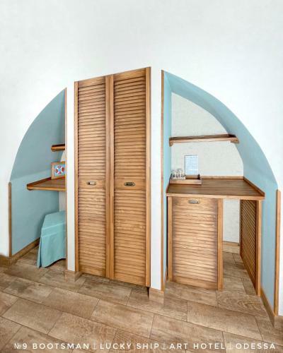 Posada Lucky Ship Art Hotel