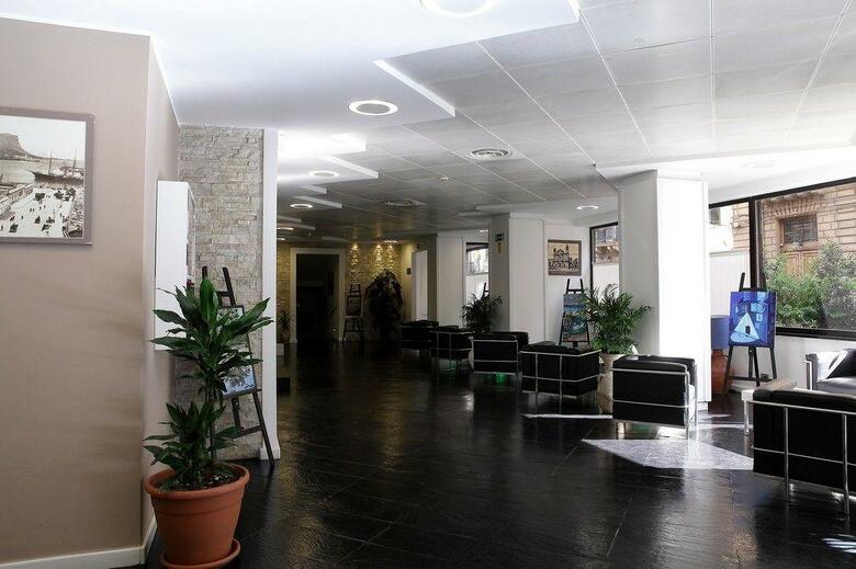 Cristal Palace Hotel
