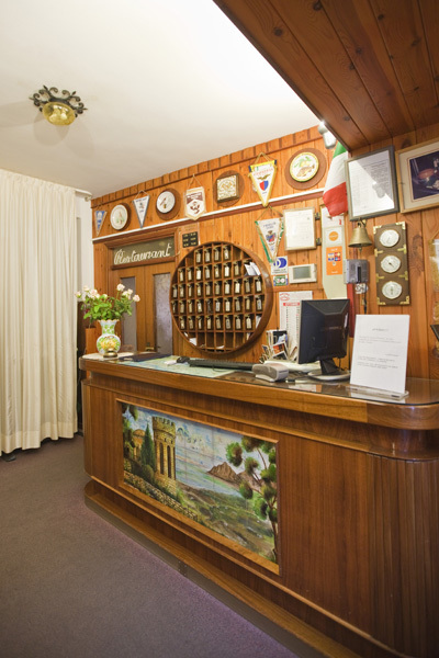 Hotel Moderno