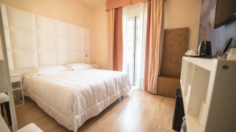 Hotel Jane