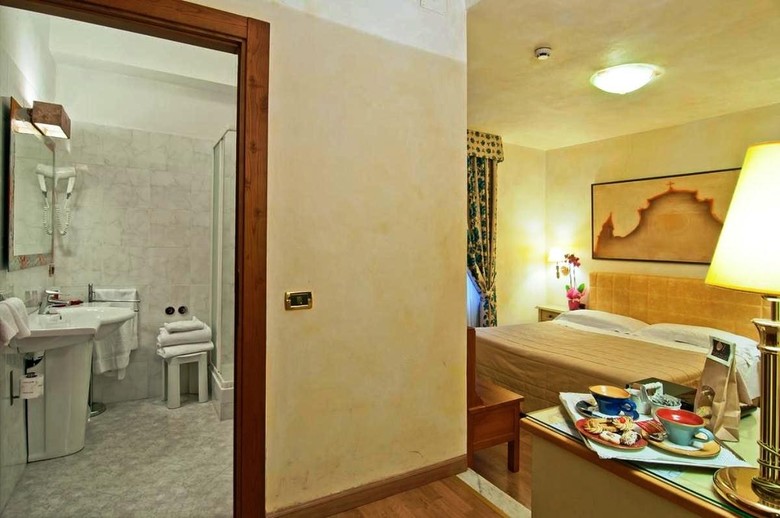 Hotel Alba Palace