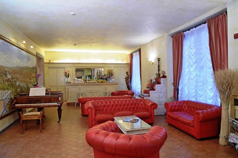 Hotel Alba Palace