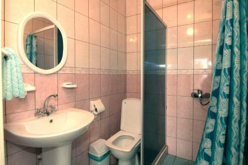 Admiral Hotel
