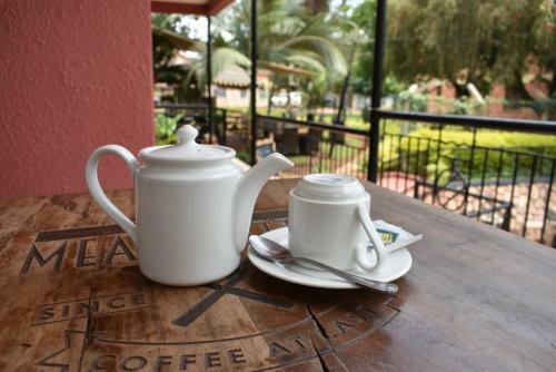 Hotel Mahali Guesthouse, Makindye Hill