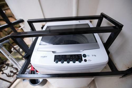 Golden Hill Apartments, 2 Bed-roomed With Wifi