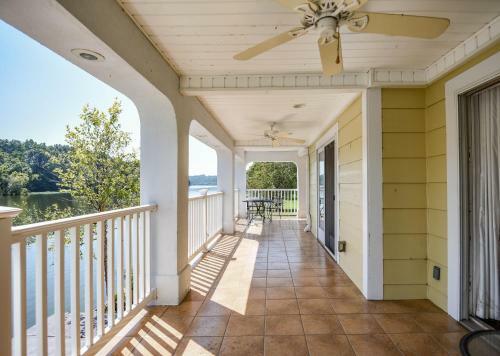 Large Home On Private Peninsula With Hot Tub + Sauna! Home