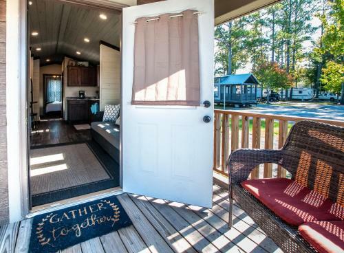 Coosa Cottage At River Rocks Landing Bungalow