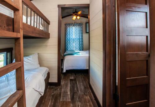 Coosa Cottage At River Rocks Landing Bungalow