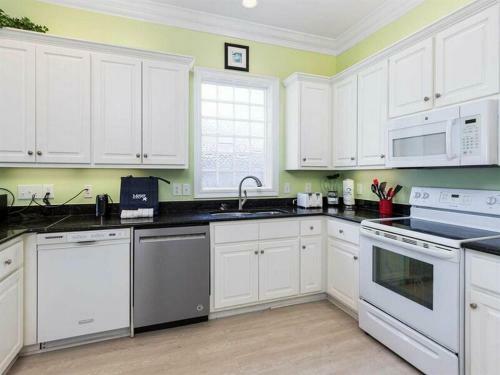 Sea Monster West By Meyer Vacation Rentals
