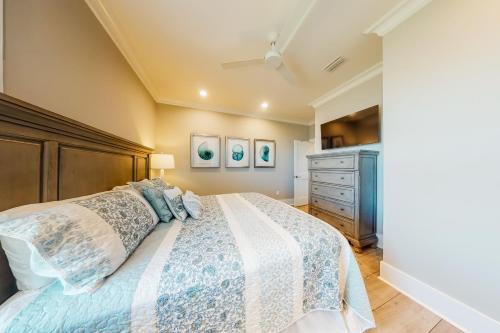 West Side Cottage #q - Coastal Casa