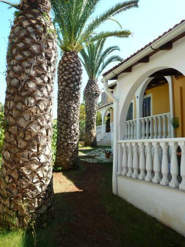 Athina Apartments