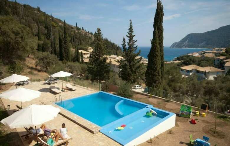 Hotel Lefkas Petra