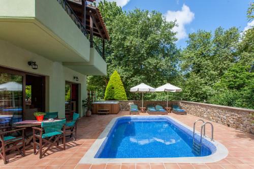 Arhontika Villas