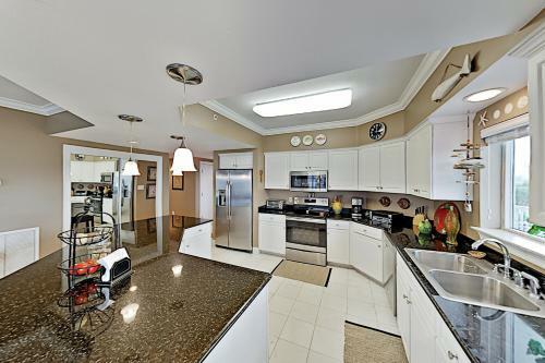 Apartamento Corner Unit - Huge Wraparound Balcony, Pools & Gym Condo