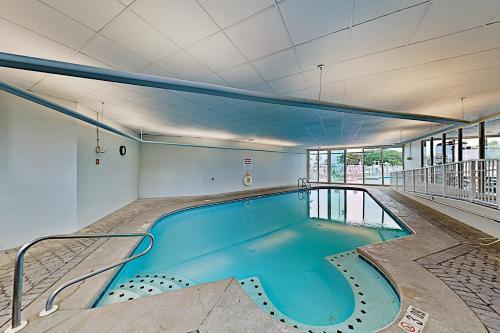 Apartamento Corner Unit - Huge Wraparound Balcony, Pools & Gym Condo