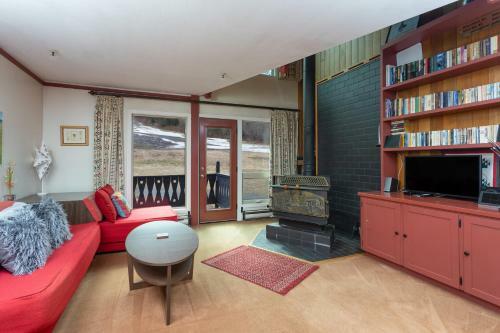 East Condo #222