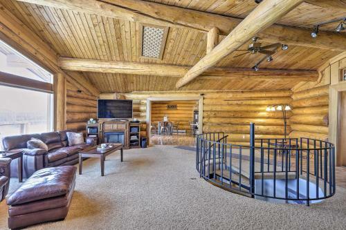 Genuine Log Cabin With Waterfront Deck And Views!