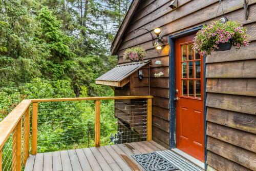 Girdwood Mountain House