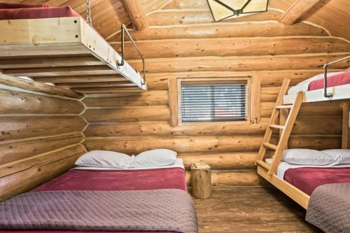 Coho Salmon - Kenai Kuik Cabins - Relaxing Deck Cabin