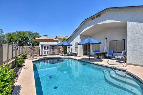 Glendale Home With Pool - Walk To Nfl And Nhl Games!