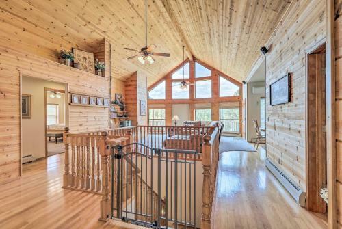 Secluded Heber Cabin With Valley Views And Deck!