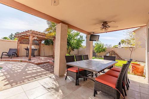 Piute Palace 5br By Casago