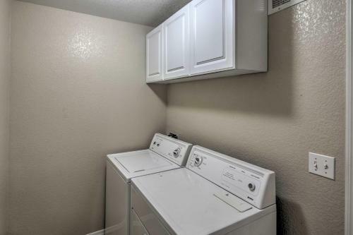 Cozy Lake Havasu Oasis With Spacious Yard And Patio!