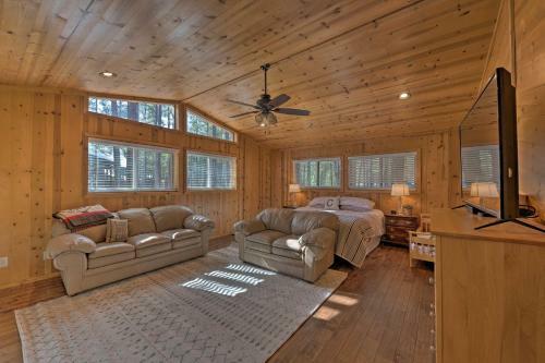 Pinetop Cabin With Game Room Fish, Hike And Golf