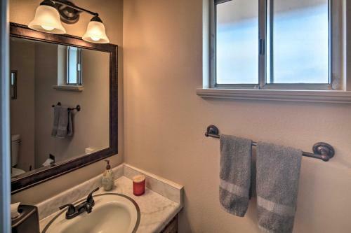 Pet-friendly Modern Oasis With Bbq 2mi To Lake Havasu