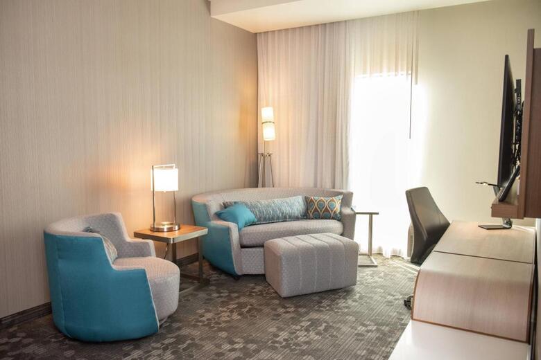 Hotel Courtyard By Marriott Mesa At Wrigleyville West