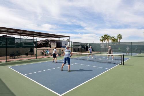 Mesa Spirit Park Model Premium 7 - Entire Home 55 Plus Community