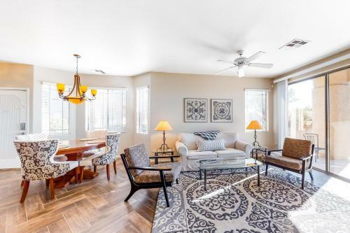 Vistoso Condo #218c