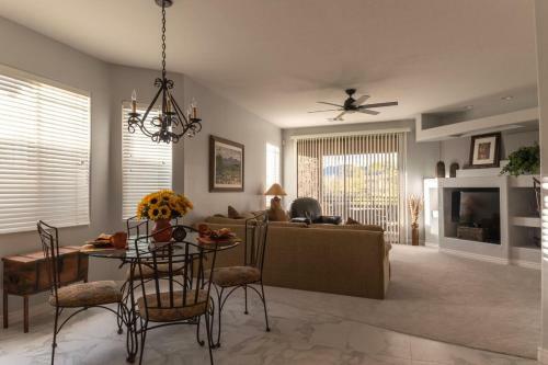 Sunset Sanctuary 3br By Casago