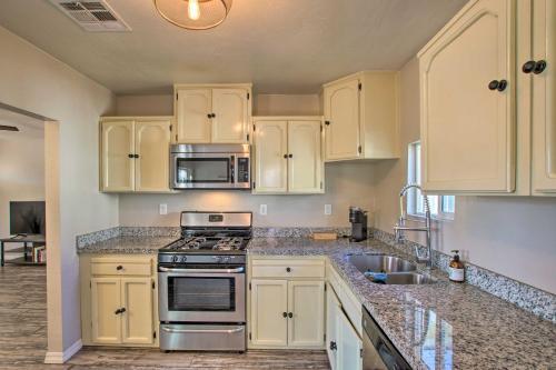 Beautifully Updated Home, 4 Mi To Dtwn Action