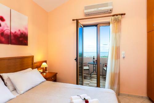 Maroulas Villas Ioanna & Stavros, Stunning Views!