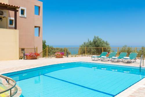 Maroulas Villas Ioanna & Stavros, Stunning Views!