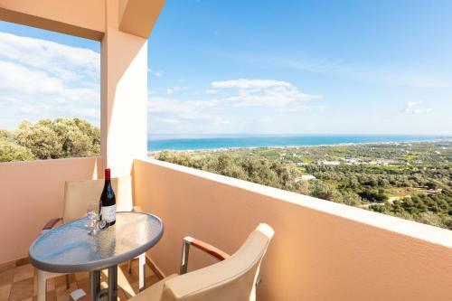 Maroulas Villas Ioanna & Stavros, Stunning Views!