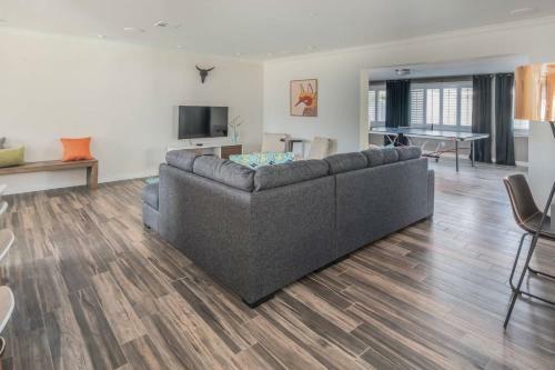 Spacious 3br | Pool And Ping Pong By Wanderjaunt