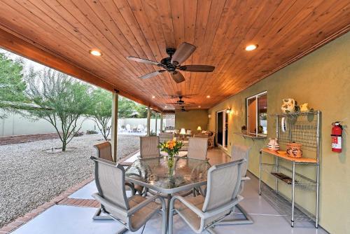 Phoenix House With Patio - 1 Block To Public Transit!