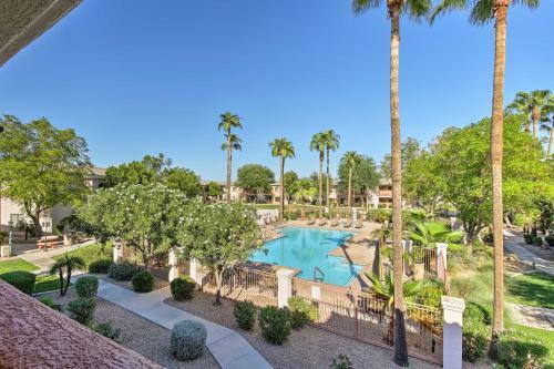 Apartamento Resort-style Condo - 15 Miles To Downtown Phoenix!